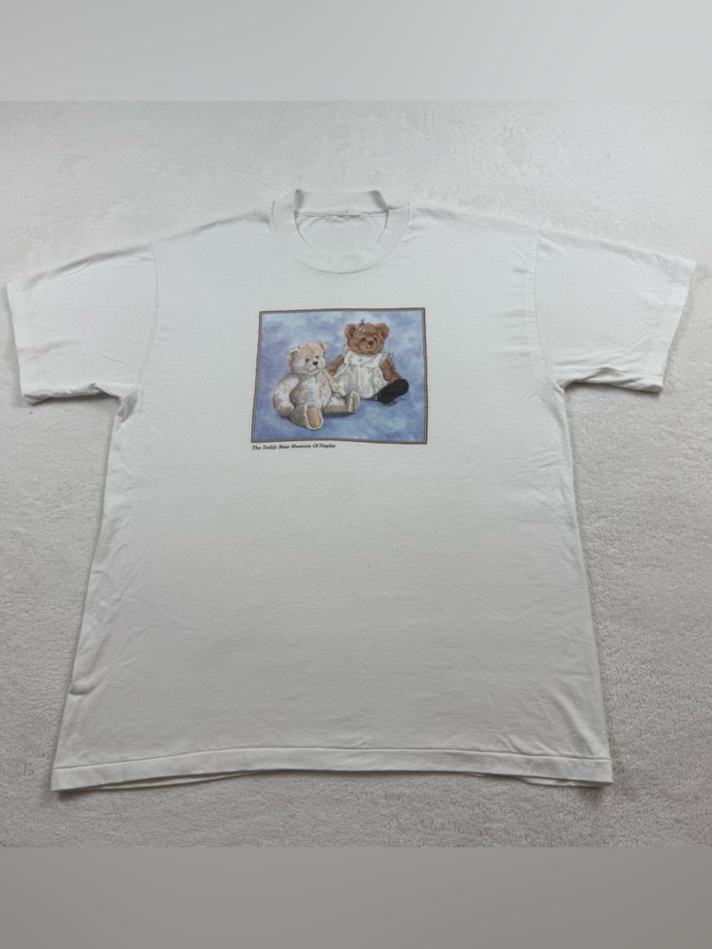 VTG Hanes 90s teddy bear museum of Naples FL t-shirt men’s L white single stitch
